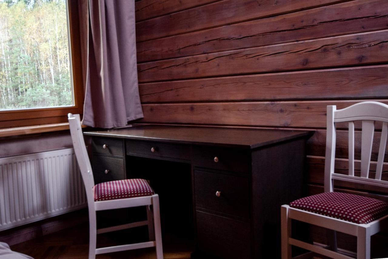 Dworek Ogrodniki, Caloroczny Dom Na Wylacznosc, Basen, Sauna, Las, Staw Rybny, Altana Grillowa, Ognisko, Pianino, Kominek, Piec Chlebowy, Duza Ogrodzona Posesja Tuczna Exterior foto